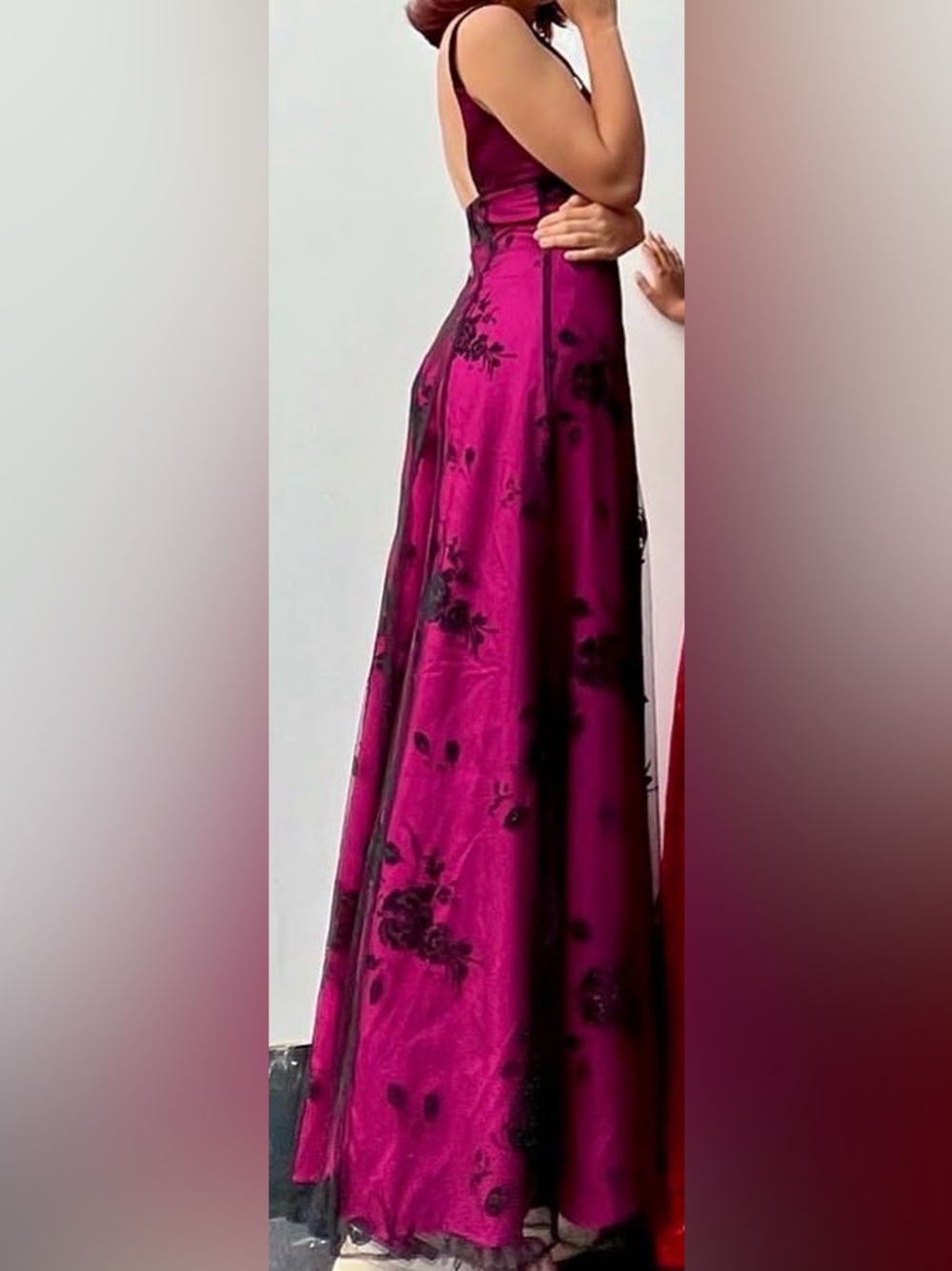 Long dress - tule inner lining, velvet flowers and velvet spaghetti straps.